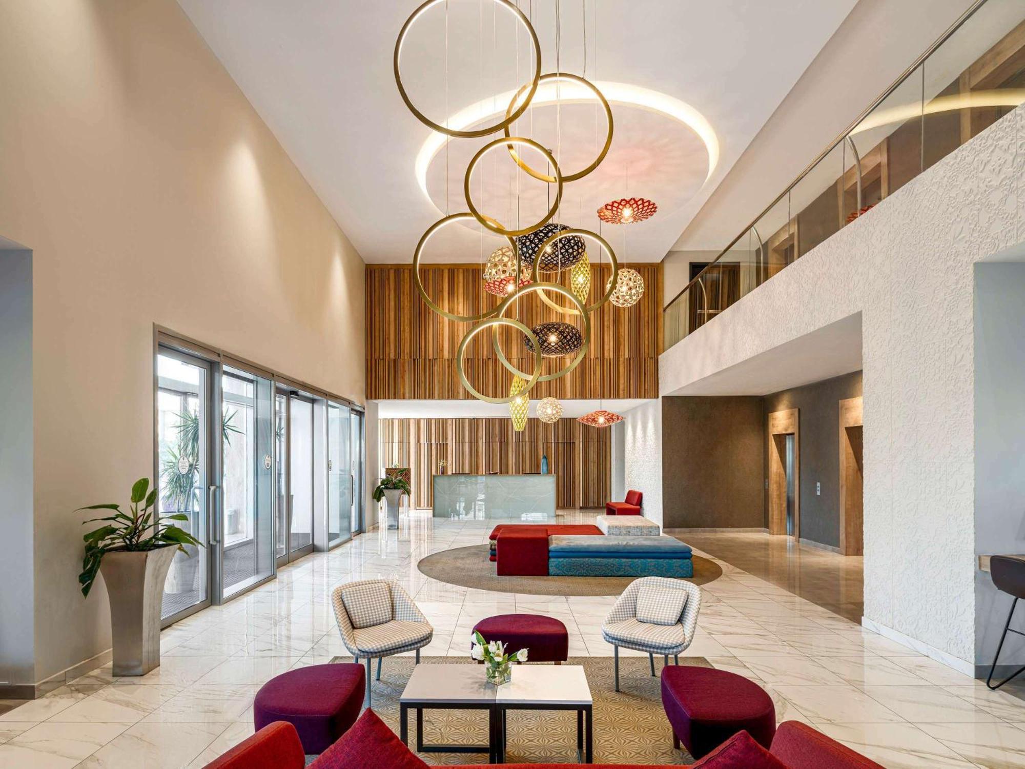 Adagio Jeddah City Center Экстерьер фото